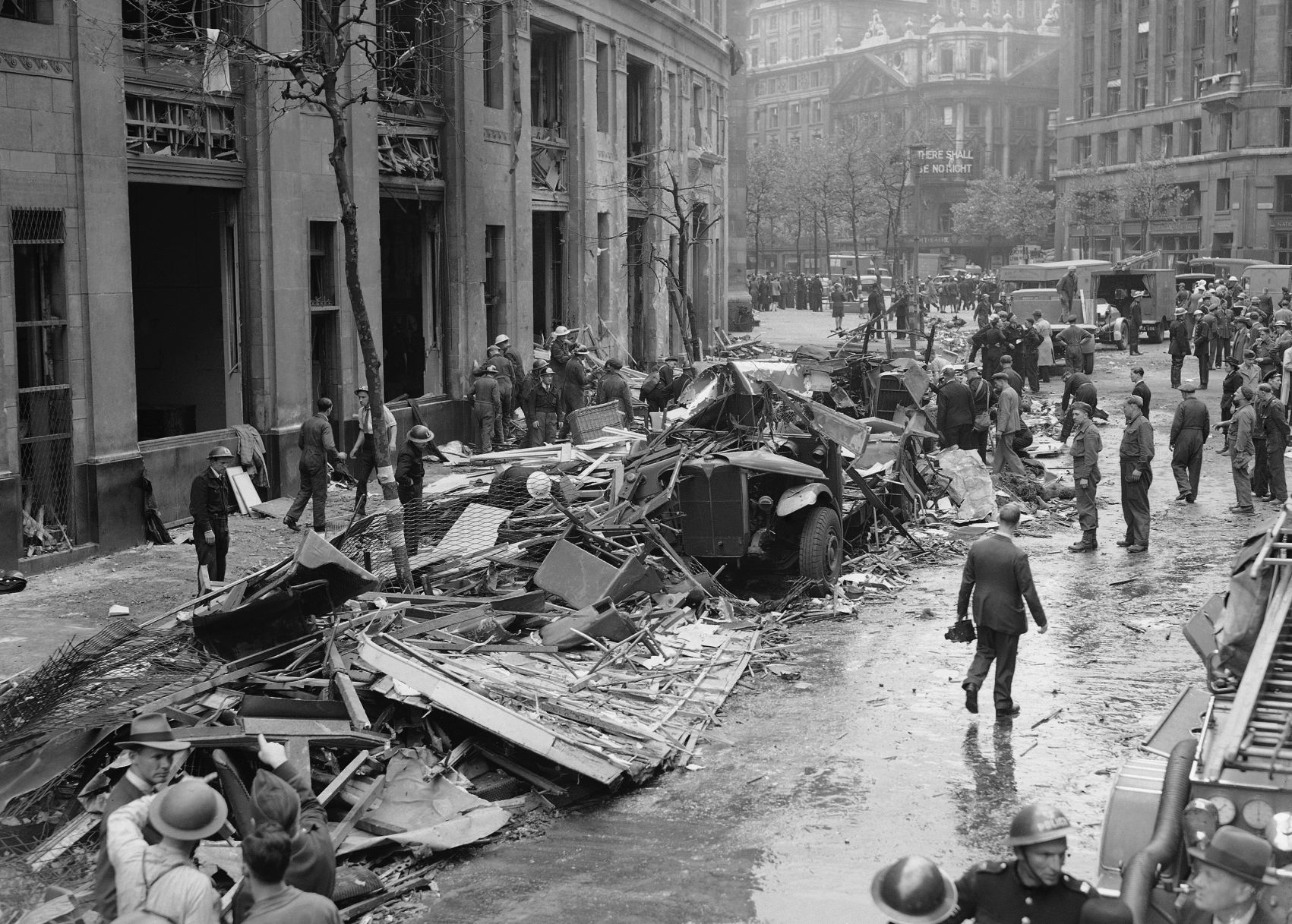 1944: WWII London V1 Bomb Damage